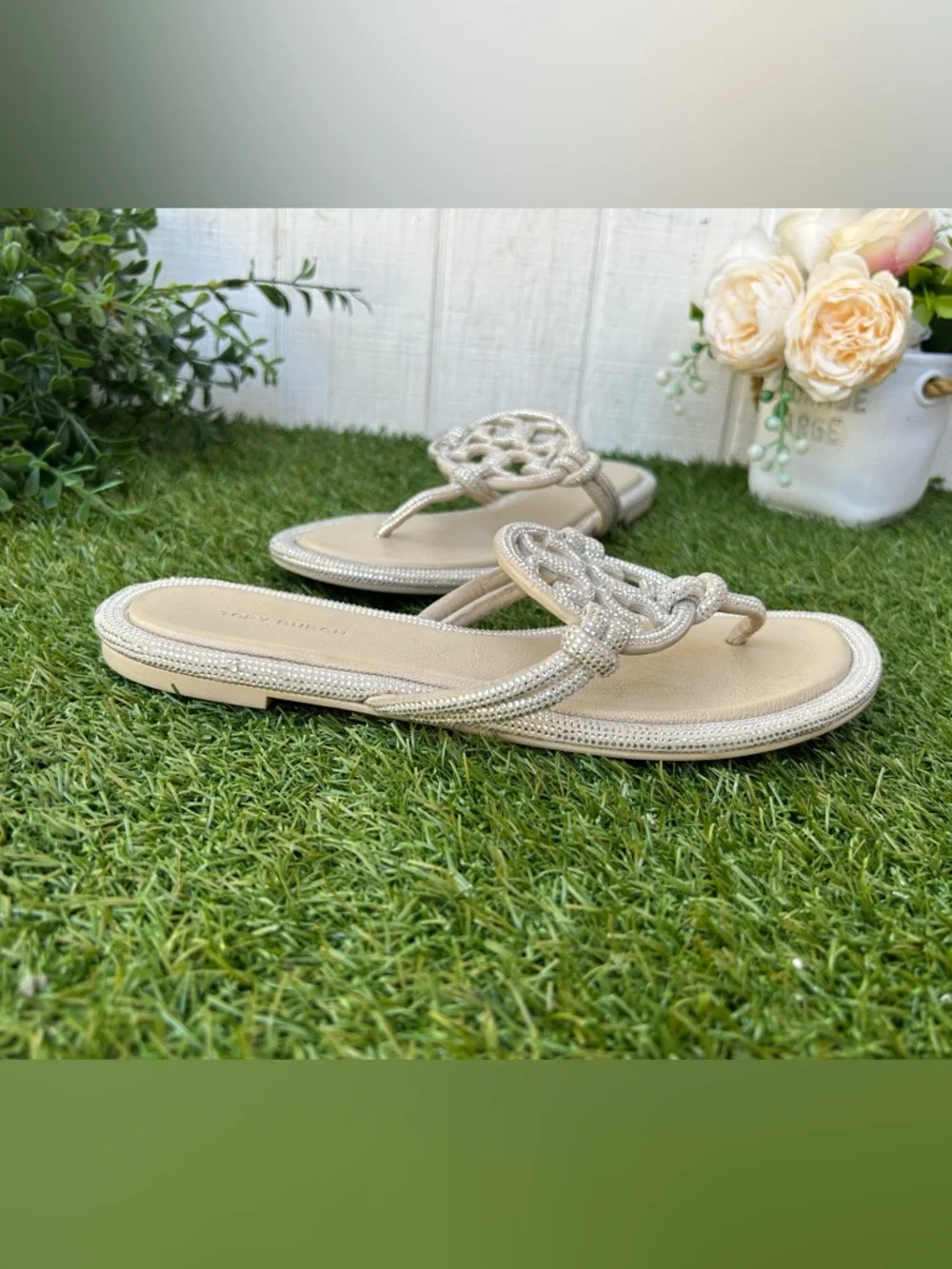 TORY BURCH Best Seller MILLER PAVÉ KNOTTED SANDAL 7.5 preowned  $300 Stone Gray